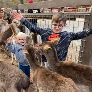 Meet your Posher, Gina